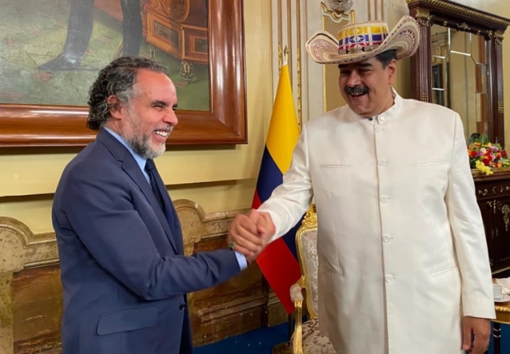 “Sanciones de EEUU reventaron la economía de Venezuela”