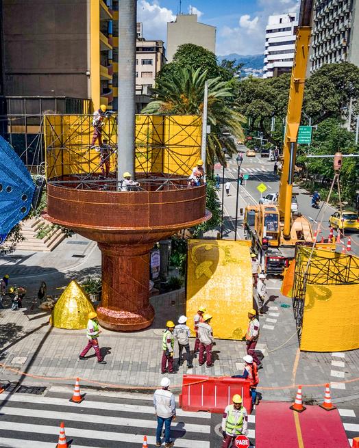 Polémica por inversión en luces de Medellín
