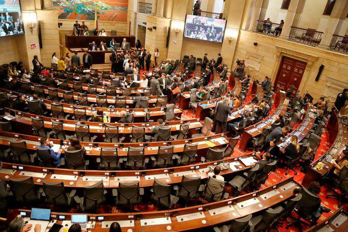 Aprobaron adición presupuestal y número de diputados