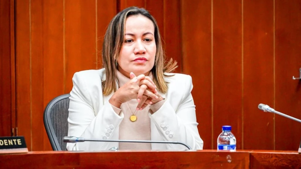 Denuncian a MinSalud