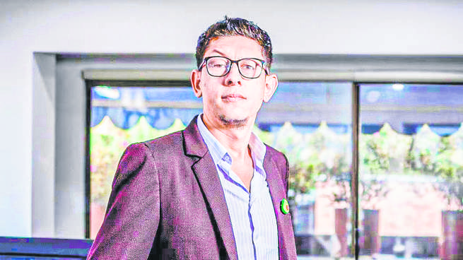 Suspenden por tres meses al presidente de la SAE