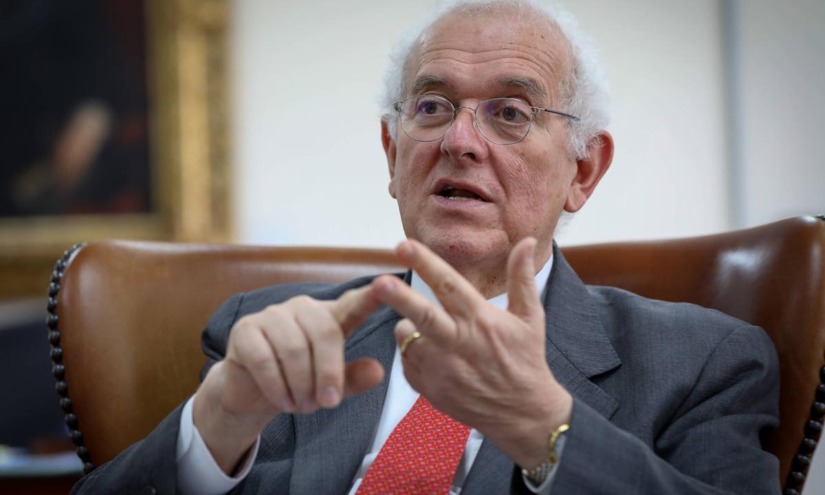 Ocampo arremete contra Minigualdad
