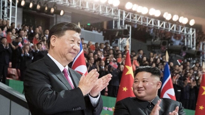Gigantes de Asia se unen contra USA