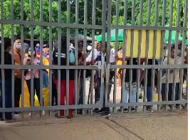 Tensa situación en el Hospital de San Marcos por protesta de los indígenas