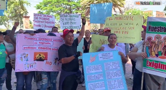 Protestan, no tienen sede educativa