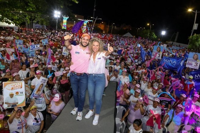 ¡Histórico! Natalia lanza ante 20 mil mujeres propuesta para escoger gestora social