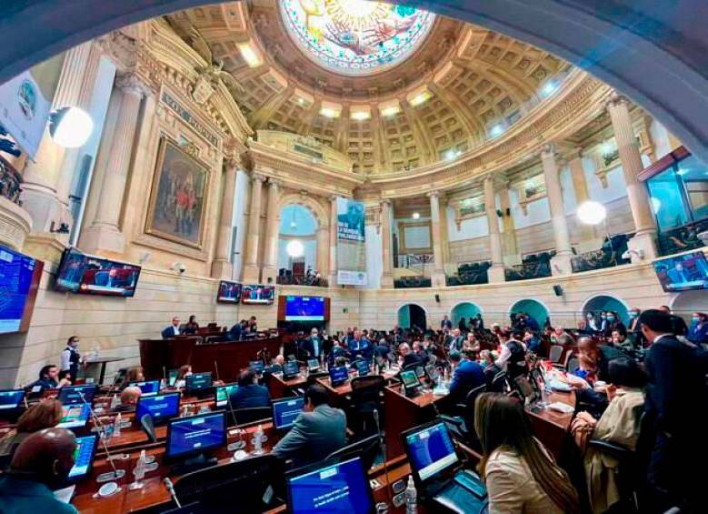 35 artículos de la reforma a la salud fueron aprobados