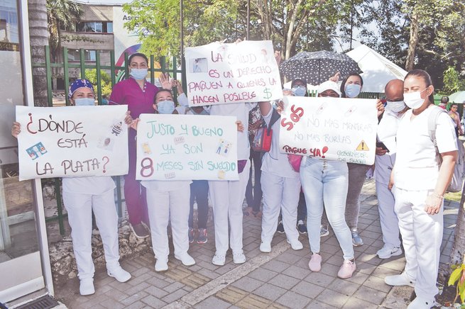 'Que nos pague, que deje las mentiras'