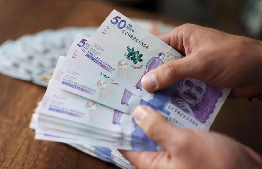 Salario mínimo para el 2024 podría aumentar un 10 %: Gobierno