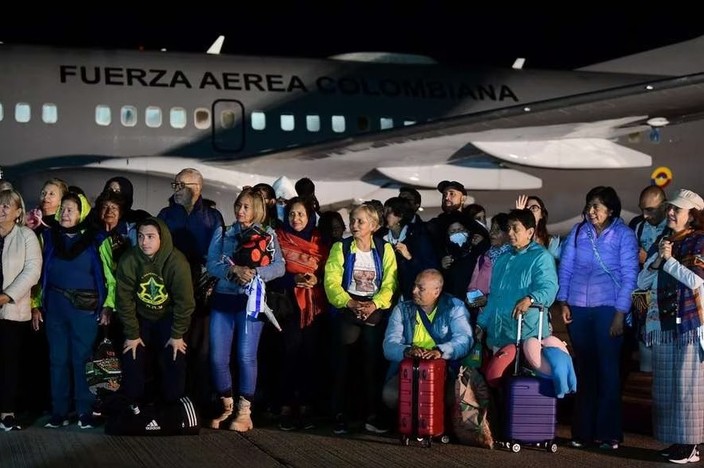 110 colombianos llegaron en vuelo humanitario desde Israel