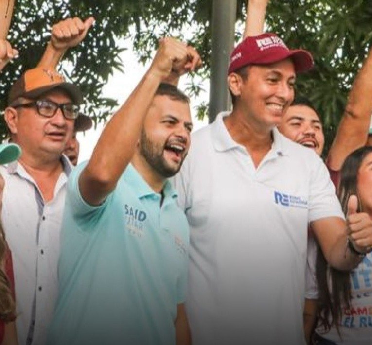 Rodolfo Esquivia retira su candidatura y adhiere a Said Bitar
