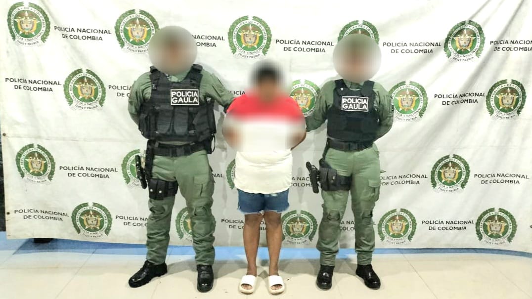 Gaula capturó a una mujer en el momento que cobraba un giro producto de una extorsión