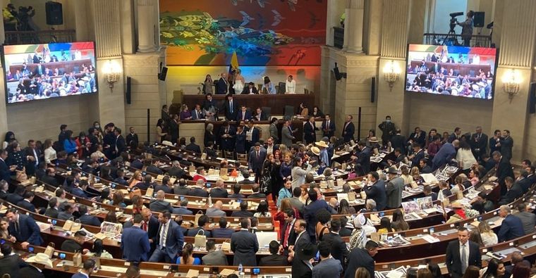 Congreso aprueba presupuesto de 2024 por 502.6 billones