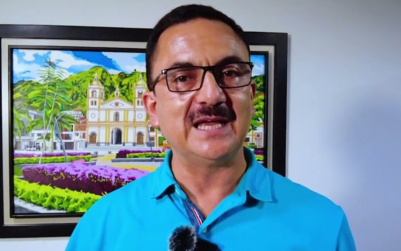 Suspenden al Alcalde de Nariño por supuesta participación en política