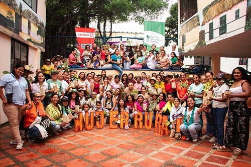 Por un desarrollo rural, justo y equitativo para las mujeres rurales