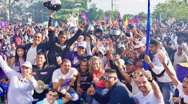 Natalia López Fuentes recibe gigantesco apoyo de los motociclistas y mototaxistas de Montería