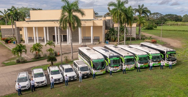 Cootrasec y su cumpleaños #20 con nuevos vehículos