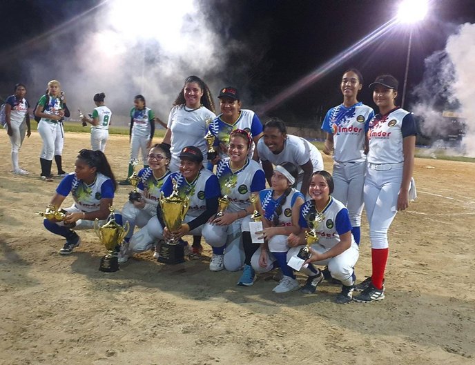 Team OR se llevó el título en tres juegos