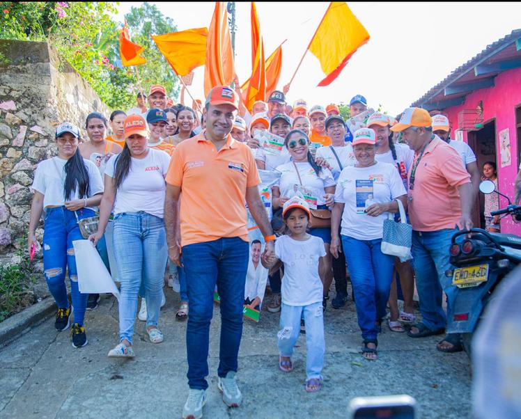 Alejo Mejía tiene el mejor programa social para los orenses