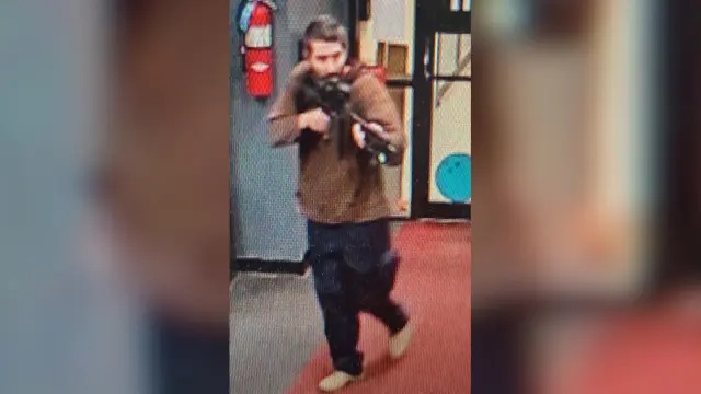 Hallan muerto al sospechoso de los tiroteos en Maine, Estados Unidos