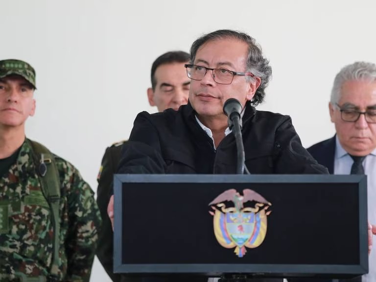 Petro se pronunció tras la muerte funcionaria de la Registraduría