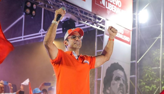 Hugo Kerguelén es elegido alcalde de Montería