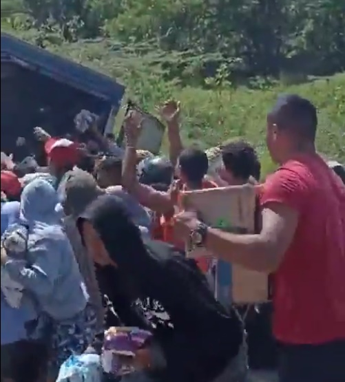 No aprenden: habitantes de Tasajera saquearon camión que transportaba medicamentos