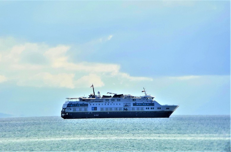 Primer crucero arribó a costas del departamento de Sucre