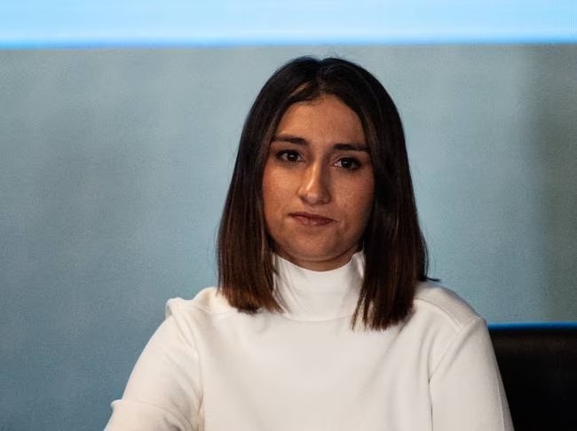 Emiten orden de captura contra policía implicada en chuzadas a exniñera de Laura Sarabia