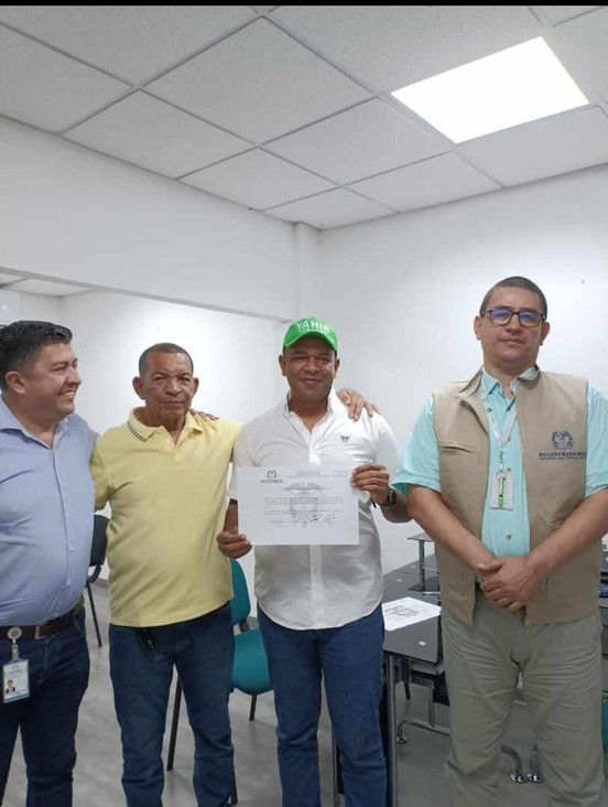 Yahir Acuña Cardales ya tiene su credencial como alcalde electo de Sincelejo