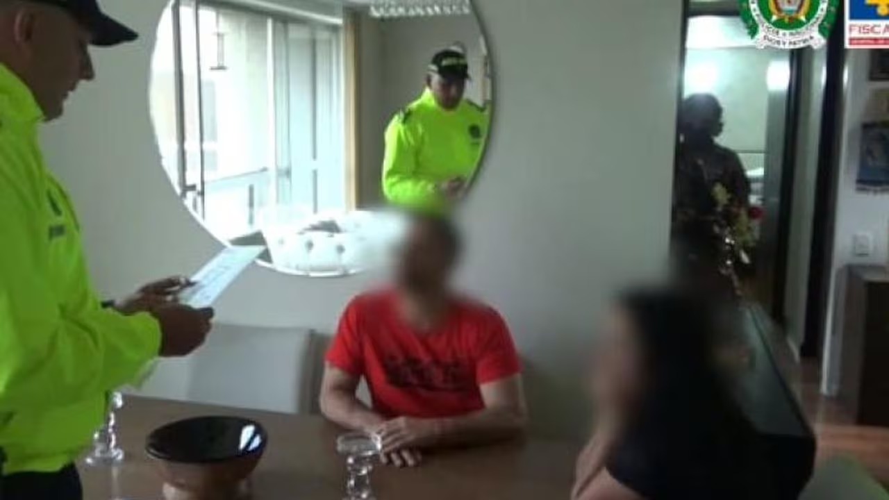 Fiscalía judicializó a ‘Los Hunters’, red de tráfico de migrantes que falsificaba documentos para tramitar visas