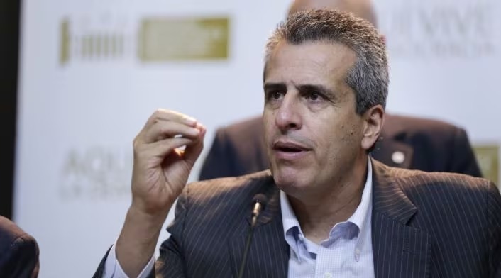 Polémica: MinInterior habla sobre propuesta de fondo de financiación para el Eln