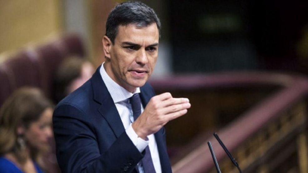 Sánchez firmó acuerdo y España reacciona