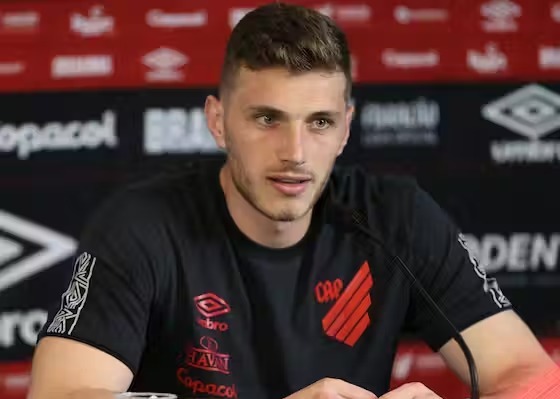 Bento será el reemplazo a Ederson en Brasil para partidos ante Colombia y Argentina