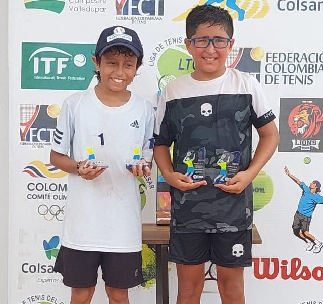 Tenistas sucreños celebraron dos títulos