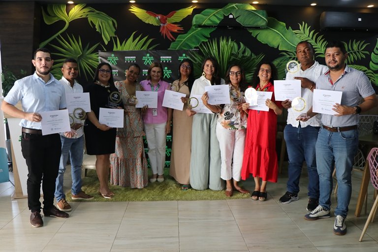 Reconocimiento a emprendedores