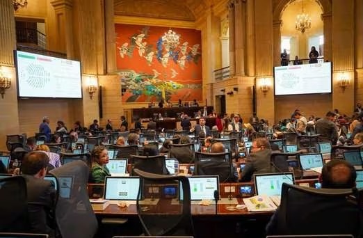 Por falta de quórum se volvió a levantar la sesión del debate de la Reforma a la Salud