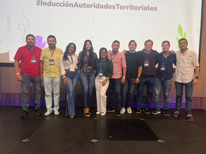 Diputados electos de Sucre participan en inducción gubernamental