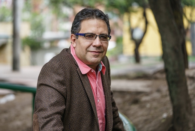 Revelan chats con los que Alberto Salcedo busca defenderse de Amaranta Hank en el juicio