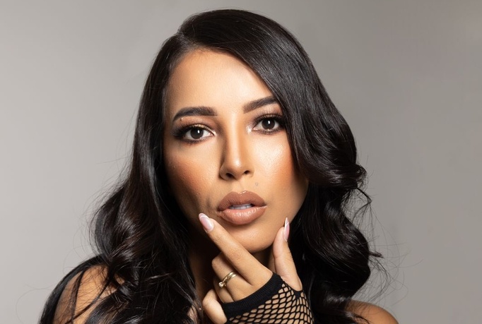 'Esto apenas empieza', DVD de la artista vallenata Karina González