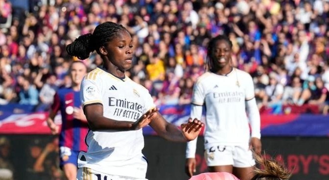 Revelan parte médico de Linda Caicedo tras lesión con el Real Madrid