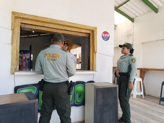 Adelantan operativos de control en establecimientos turísticos en Coveñas