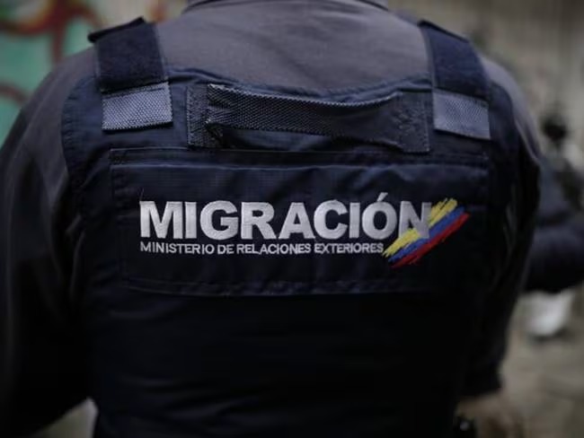 Capturan a funcionario de migración Colombia por presunta corrupción