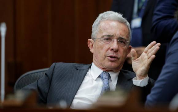Fiscalía cita versión libre a Álvaro Uribe Vélez por la Masacre El Aro