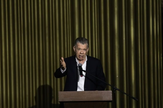 Arremetió contra el Gobierno Petro por implementación del acuerdo de paz