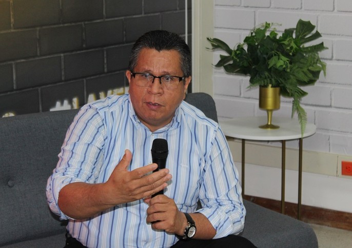 "Se debe aprovechar la capacidad científica de la Universidad"