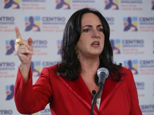 Reaccionó a trino que replicó Petro