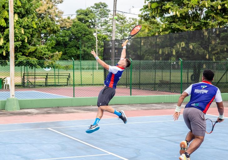 Córdoba ya tiene Liga de Tenis de Campo
