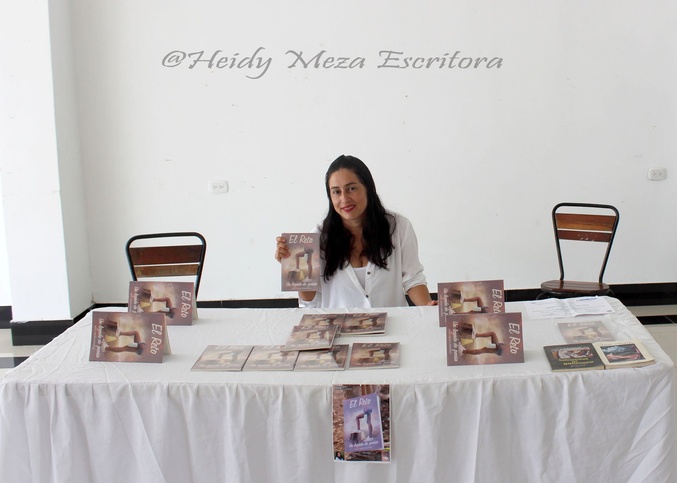 Instantes entrelazados, así es  la prosa y la vida de Heidy Meza