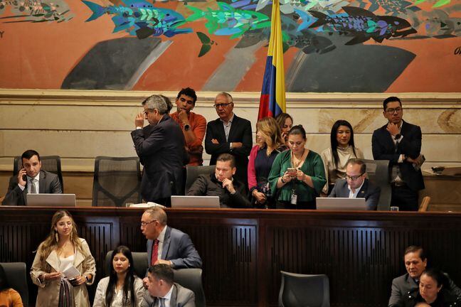 Discusión de artículo 42 llevó a que se levantara debate de Reforma a la Salud